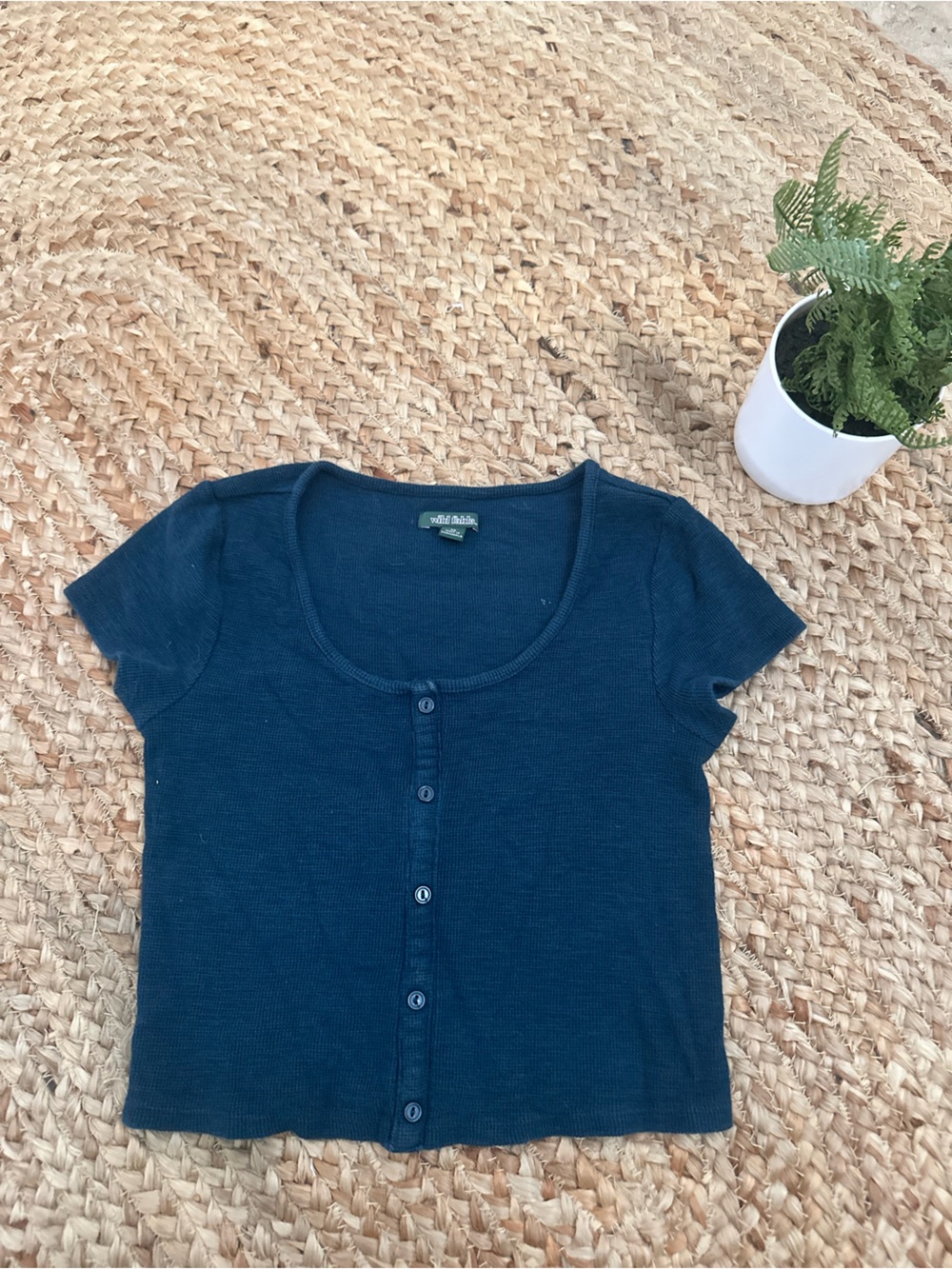 BLUE BUTTON DOWN CROP TOP